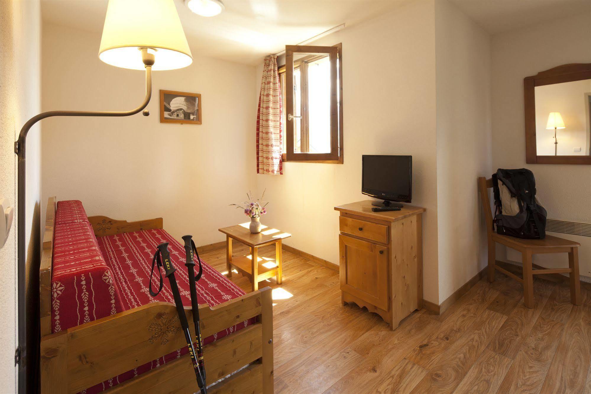 Vvf Residence Albiez-Montrond Maurienne Buitenkant foto