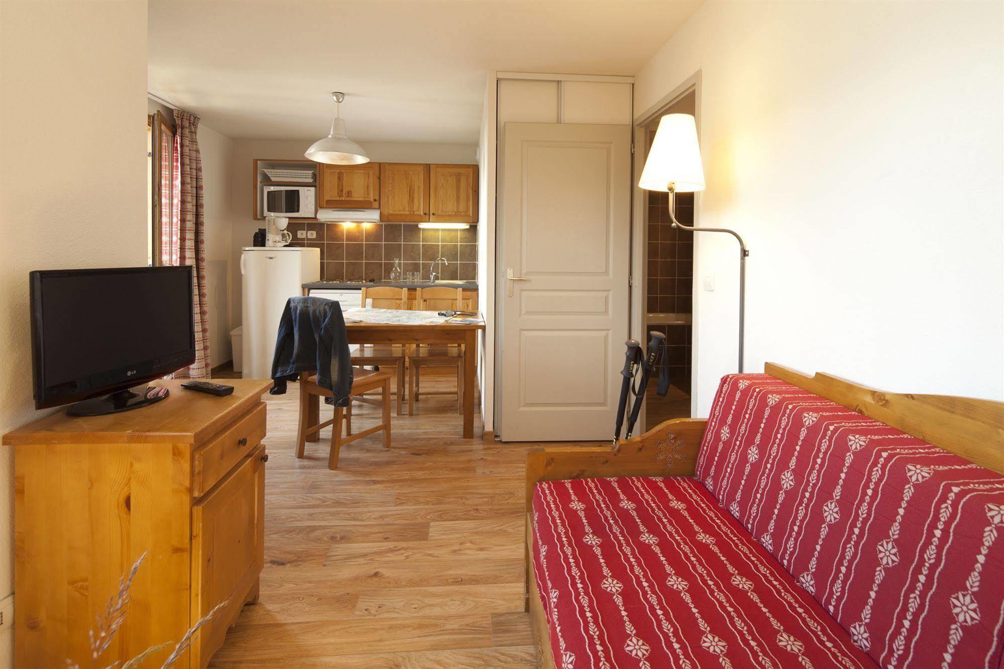 Vvf Residence Albiez-Montrond Maurienne Buitenkant foto